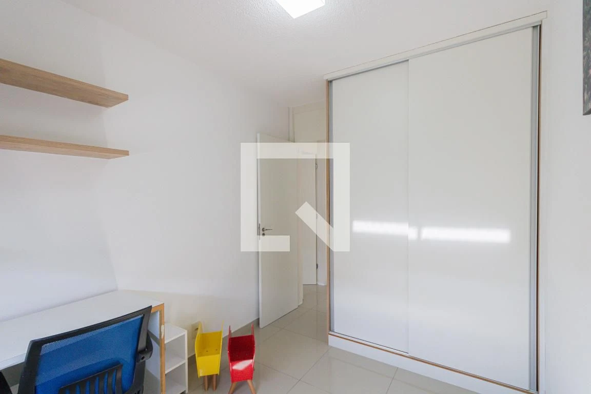 Furnished 2-bedroom apartment with 1 parking space — photo 31