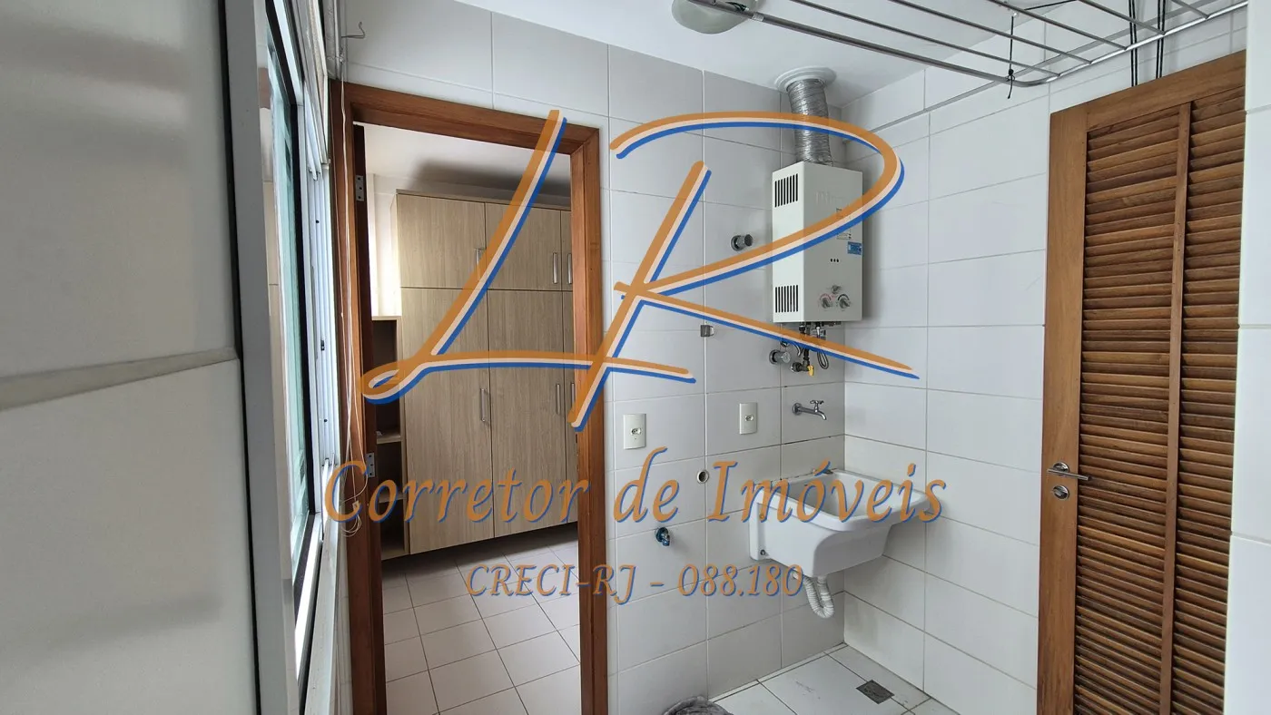 3-bedroom apartment in a building with a sauna — photo 4