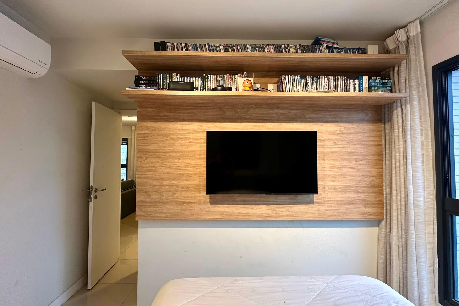 2-bedroom apartment with floor-to-ceiling windows — photo 78