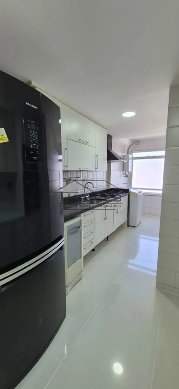Apartamento mobiliado com 3 quartos e cozinha fechada — photo 18