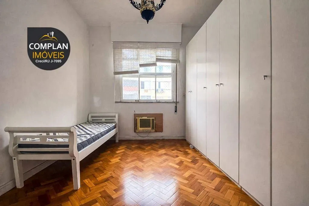 Apartamento com 3 quartos e armários embutidos — photo 17
