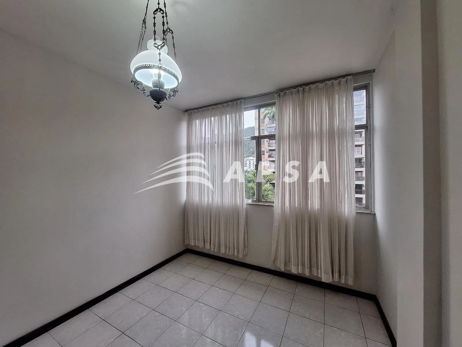 Mountain view in a 3-bedroom apartment, 100 m² — photo 3