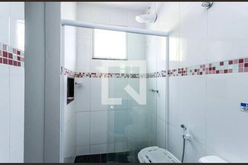 Casa amueblada de 288 m² con 4 suites y piscina — photo 37