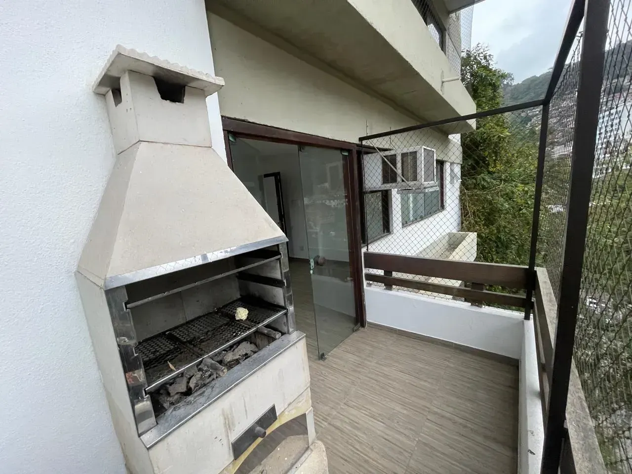 Casa triplex com 4 quartos, 2 banheiros e vaga — photo 15