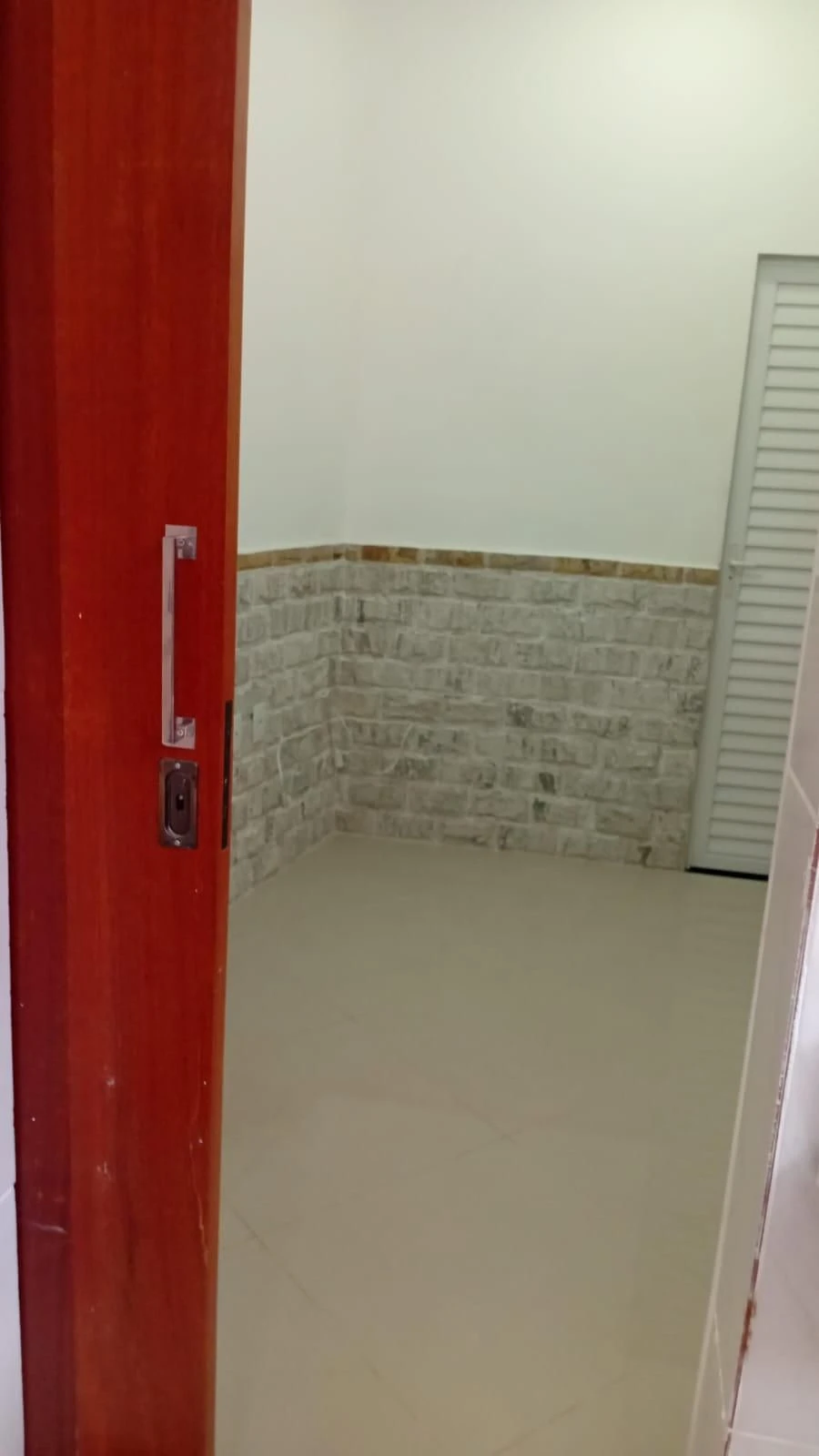 House with 2 bedrooms, 1 bathroom and separate kitchen — photo 20