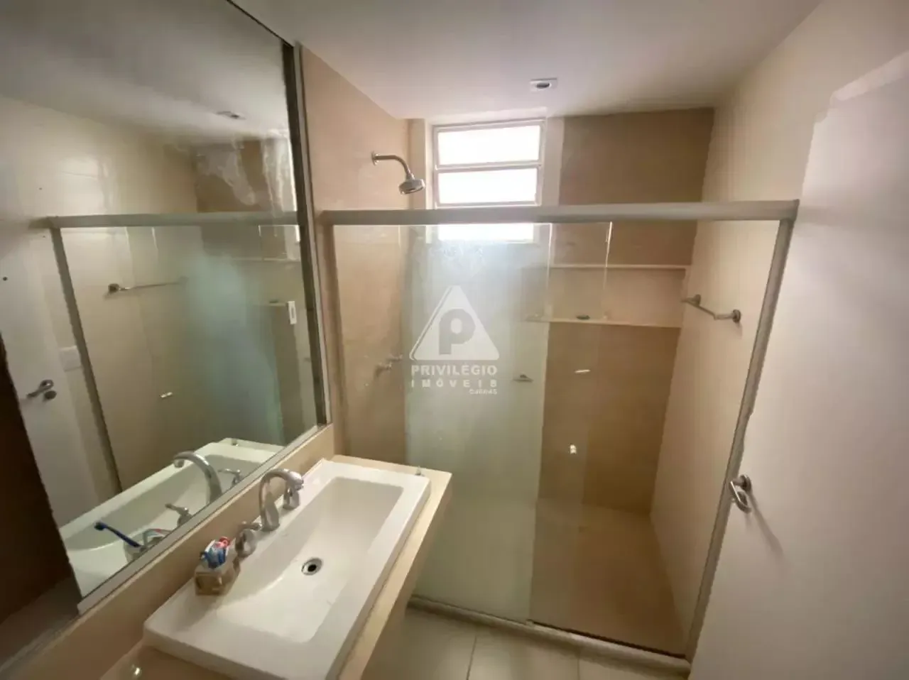 Home office in a 2-bedroom apartment, 98 m² — photo 8