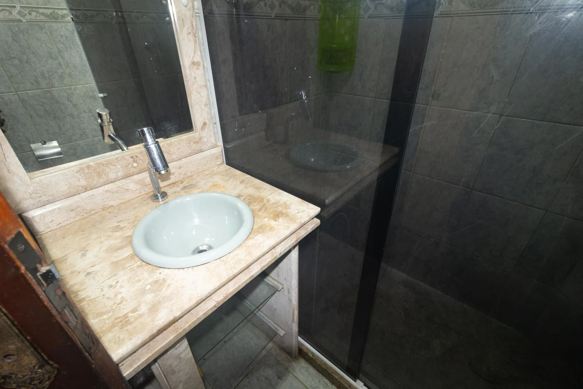 250 m² house with a garden and a mountain view — photo 48