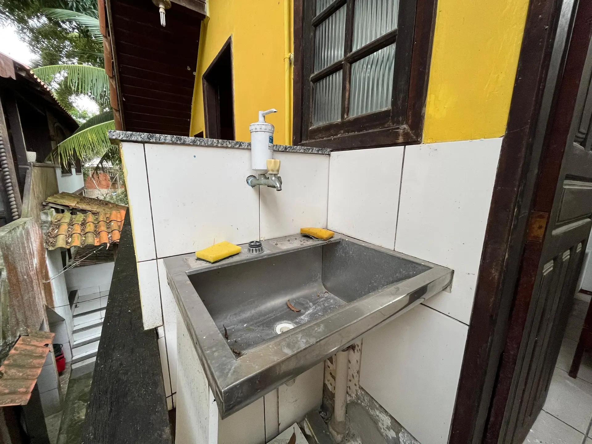 2-bedroom house with 1 bathroom, parking and balcony — photo 17
