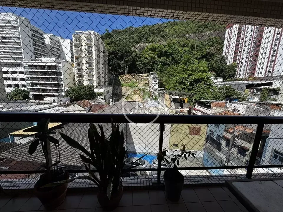 Furnished penthouse with 4 bedrooms and 260 m² — photo 10
