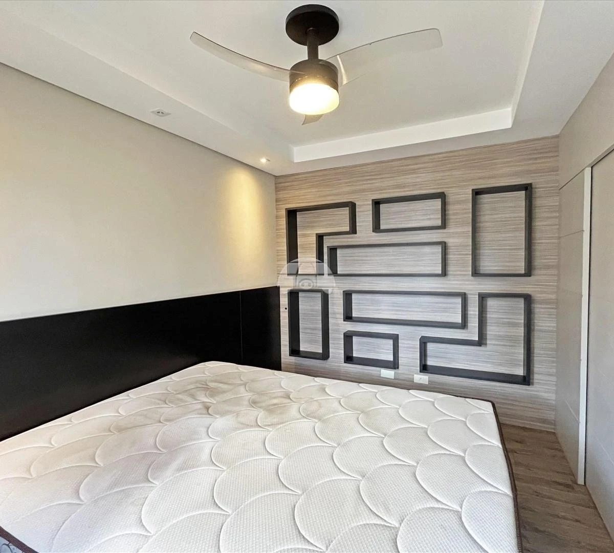 2-bedroom apartment with a washing machine in Curitiba — photo 12