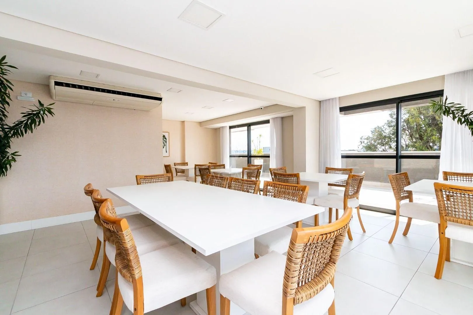 Apartamento mobiliado com 1 dormitório e 2 banheiros — photo 37