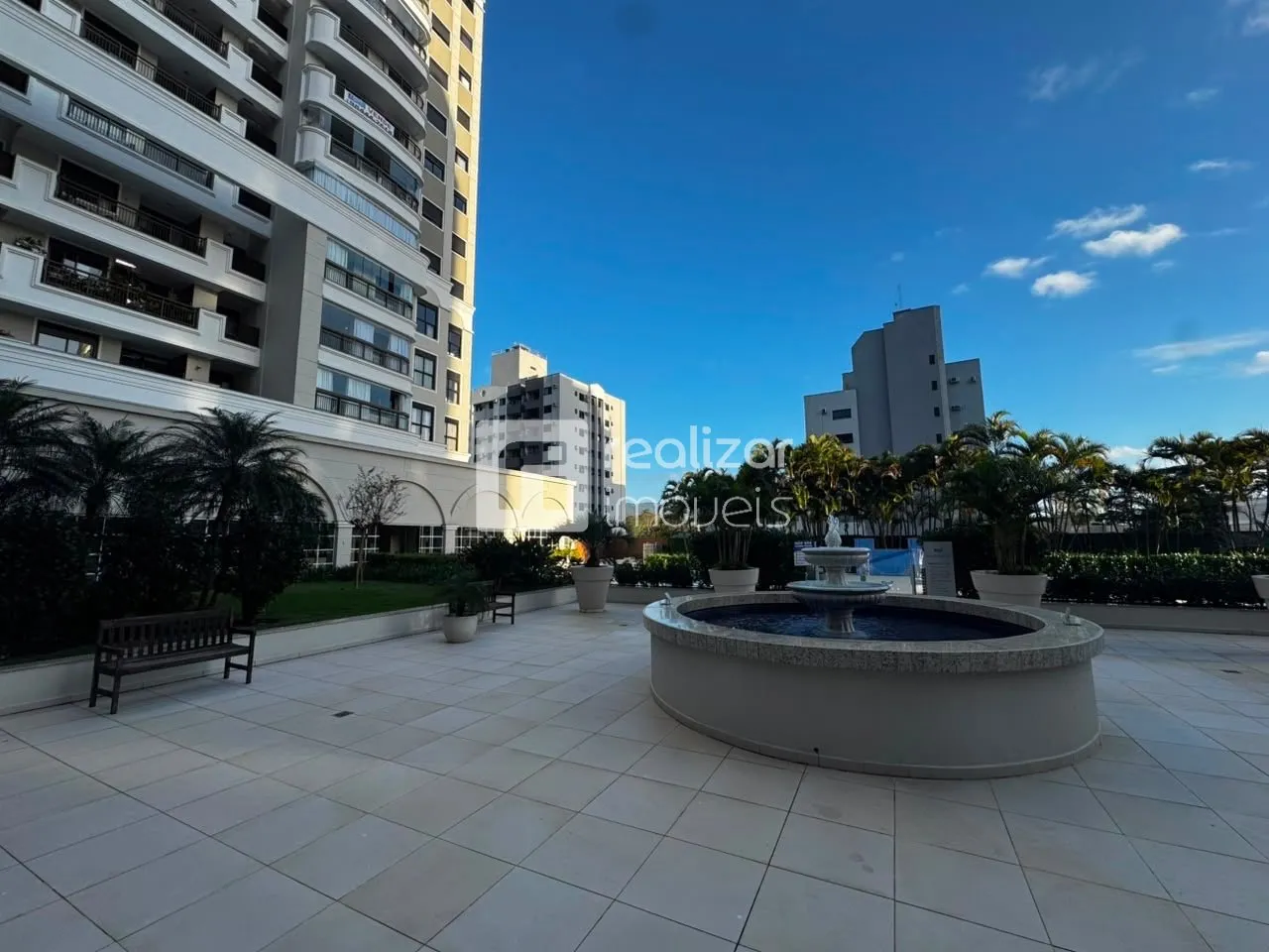 Furnished home with 3 bedrooms, 1 en-suite and 2 parking spaces — photo 12