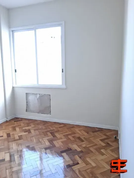 2-bedroom apartment with 1 parking space and closed kitchen — photo 12
