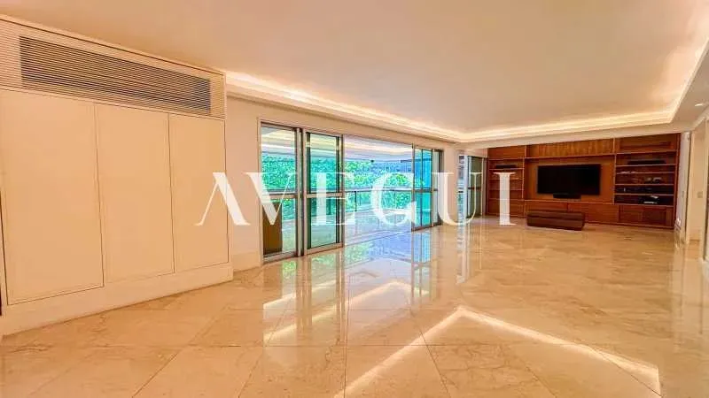 2-bedroom apartment with glassed-in balcony and 4 parking — photo 9
