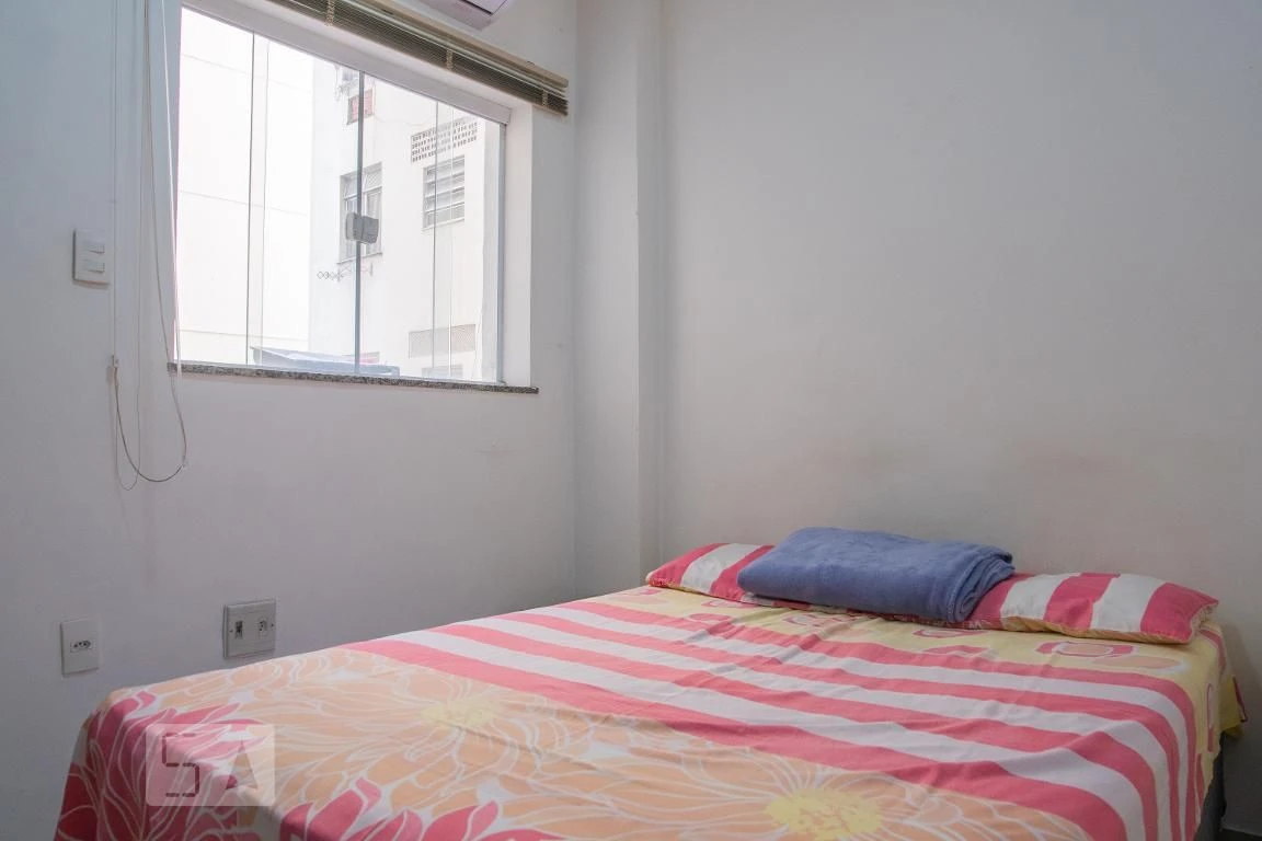 Washing machine in a one-bedroom apartment, 35 m² — photo 9