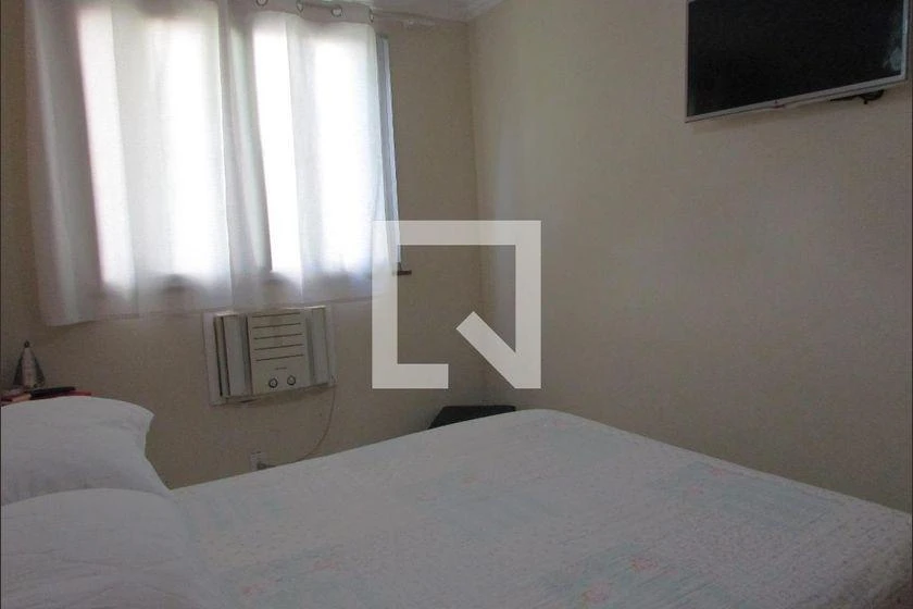 Furnished 2-bedroom apartment with 1 parking spot, 50 m² — photo 4