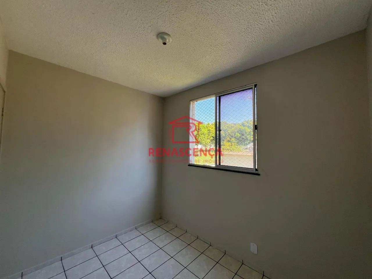 2-bedroom apartment in a building with a pool — photo 6