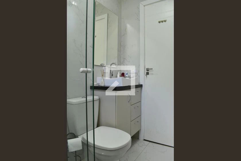 Unfurnished house with 4 en-suite bedrooms and 6 baths — photo 11