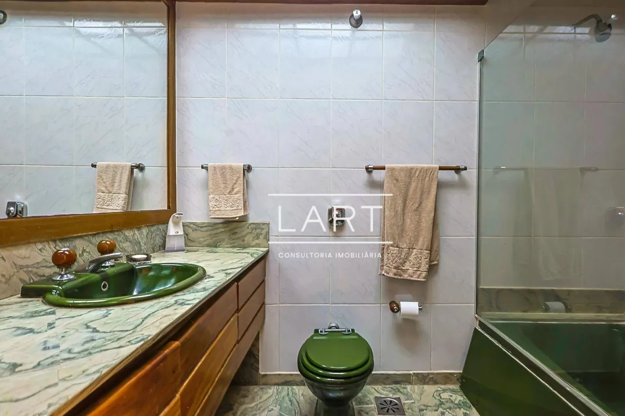 Дом с 5 спальнями и 800 м², с зоной для стирки — photo 9