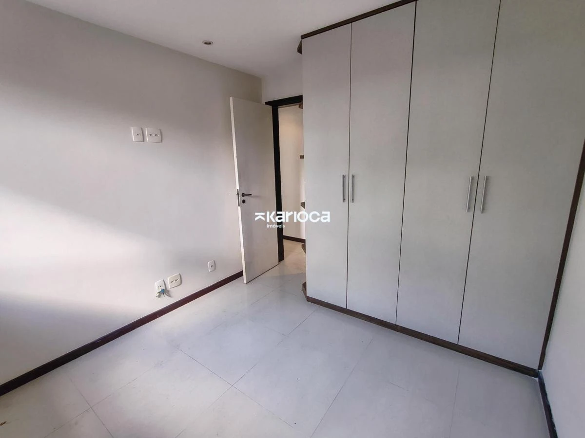 104 m² rental apartment with 3 bedrooms and 2 parking spaces — photo 3