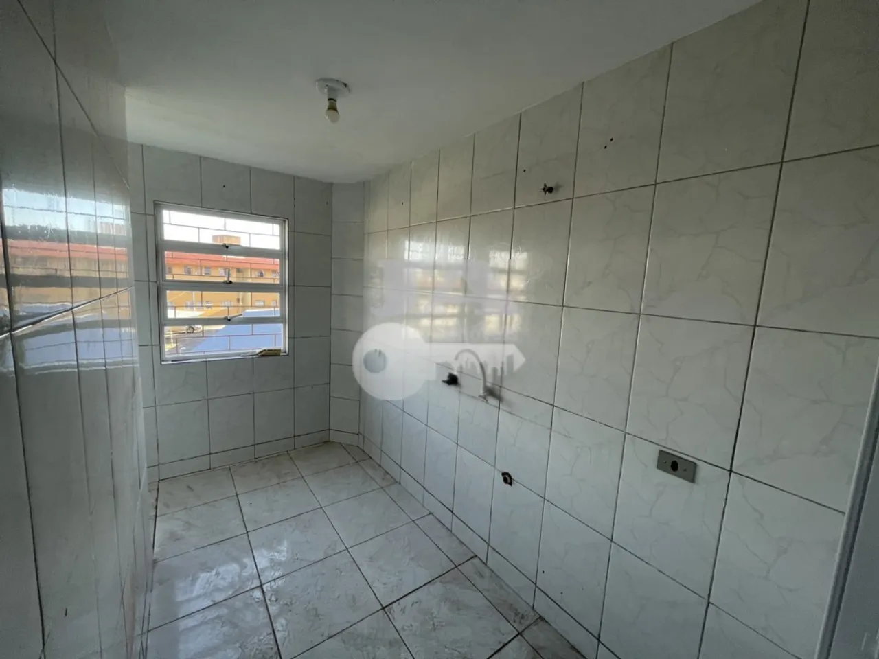 Apartamento de 2 quartos com cozinha separada — photo 2