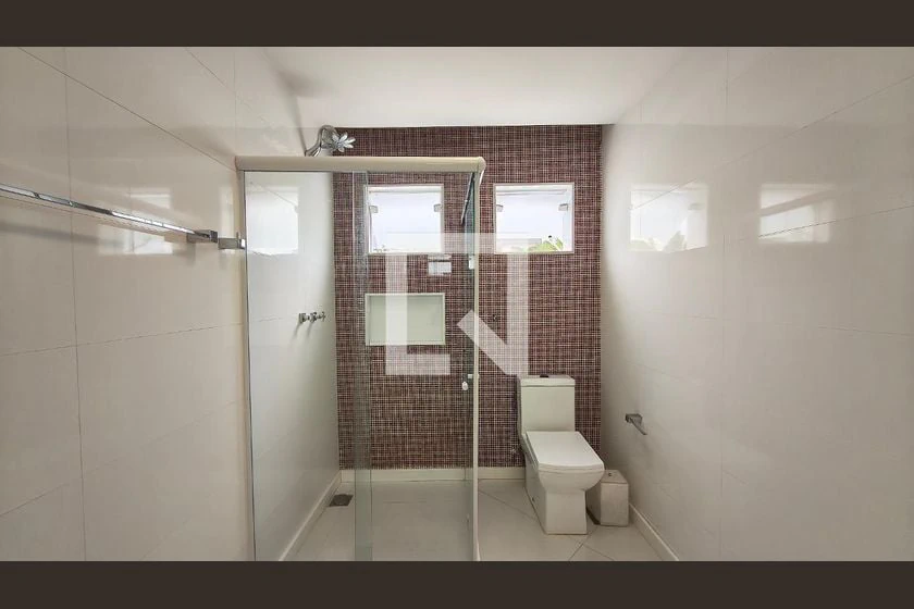 House, 430 m², with a private pool — photo 29