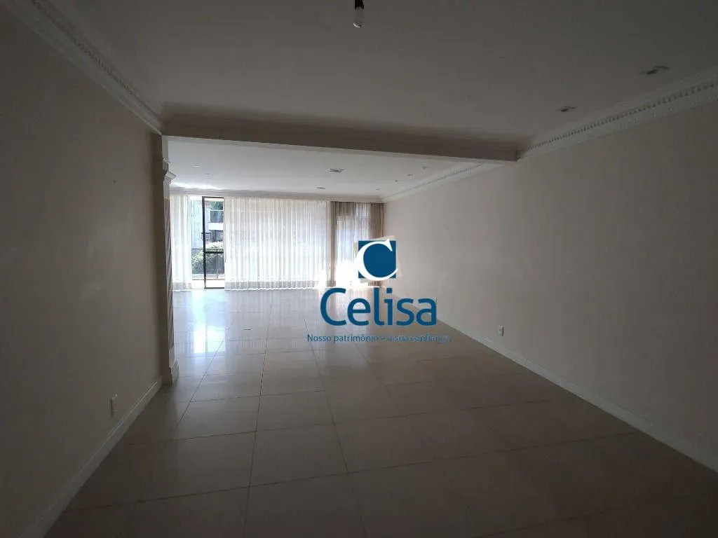 Furnished 294 m² apartment with a balcony grill — photo 61