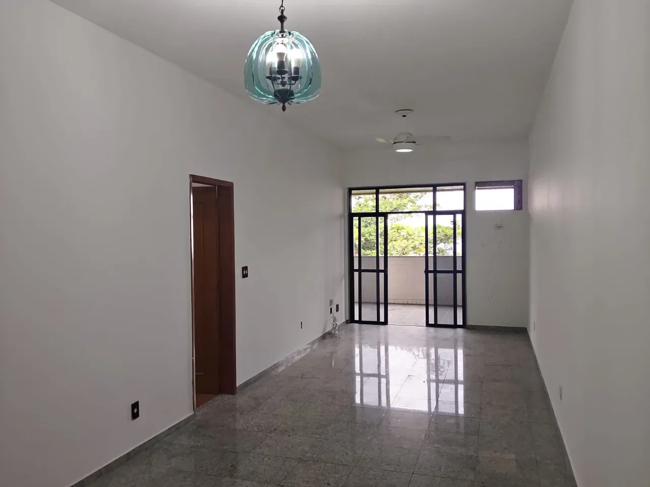 Rental apartment with 3 bedrooms, 3 baths and 140 m² — photo 48