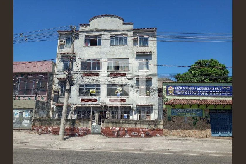 Apartamento mobiliado com 2 quartos e cozinha com fogão a gás — photo 35