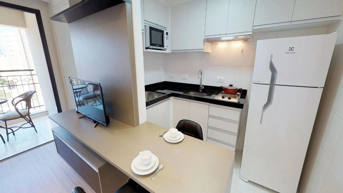 One-bedroom apartment with a home office in Curitiba — photo 2