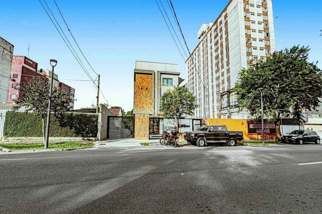 Furnished one-bedroom, 31 m² apartment in Curitiba — photo 6