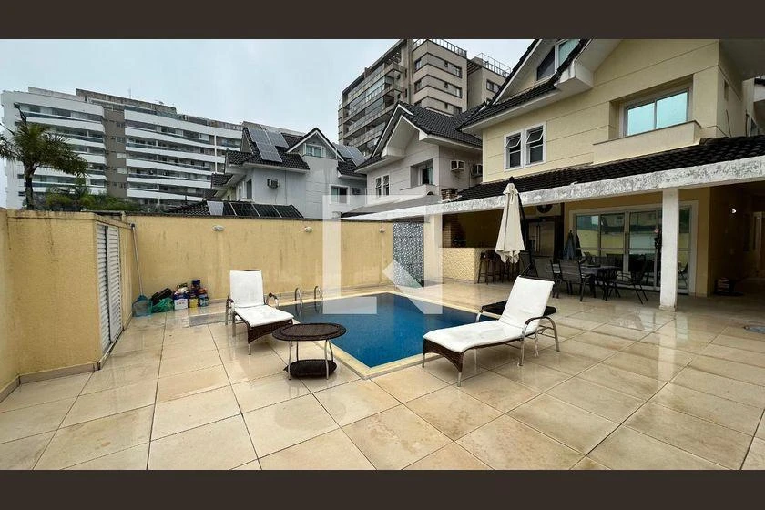 Apartamento mobiliado com 300 m² e 4 quartos, 3 suítes — photo 14