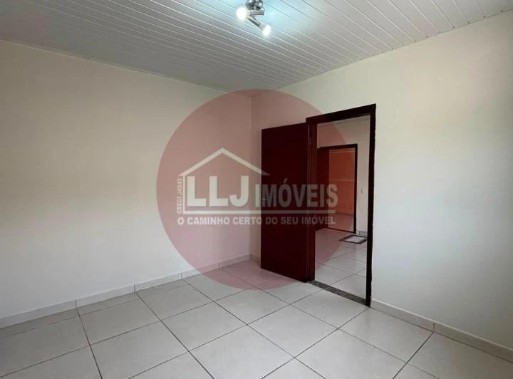 Casa en alquiler con 4 dormitorios y 3 plazas de parking — photo 2