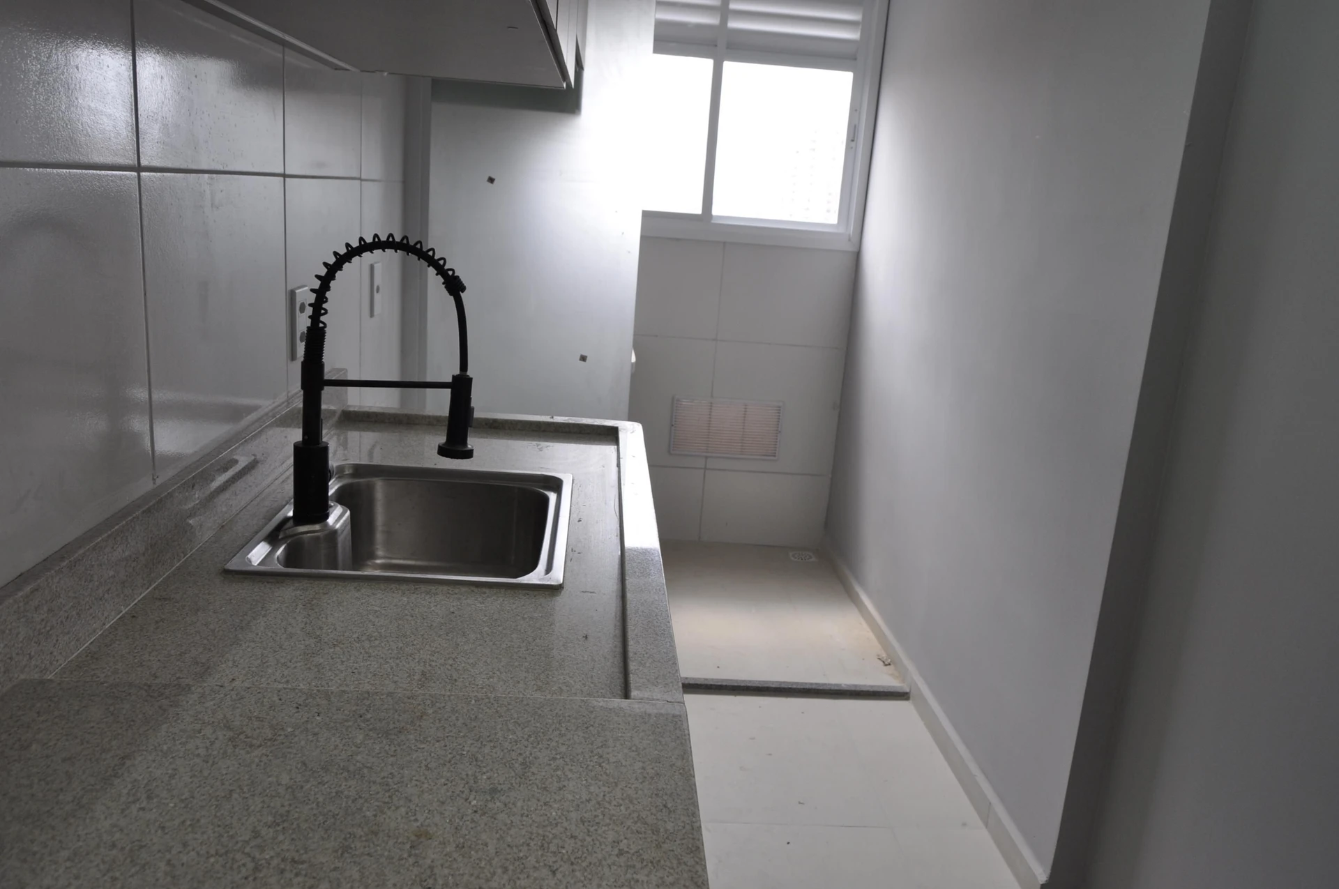 Apartamento sem mobília com 2 quartos e suíte — photo 28