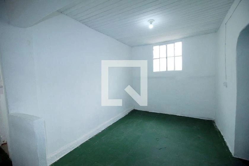 Rental house with 3 bedrooms and a balcony — photo 27
