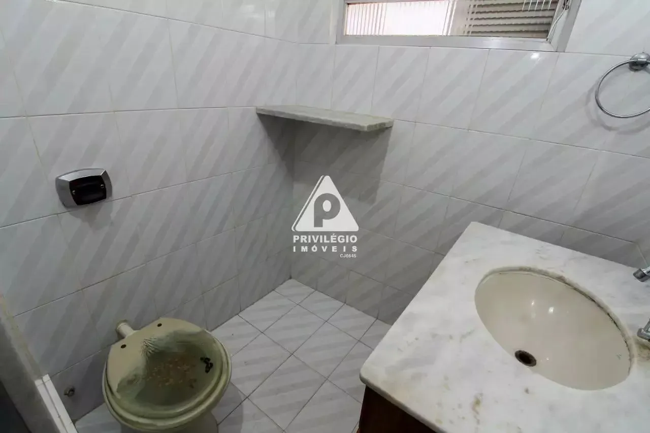 Деревянный пол или ламинат и 2 спальни: квартира 84 м² — photo 23