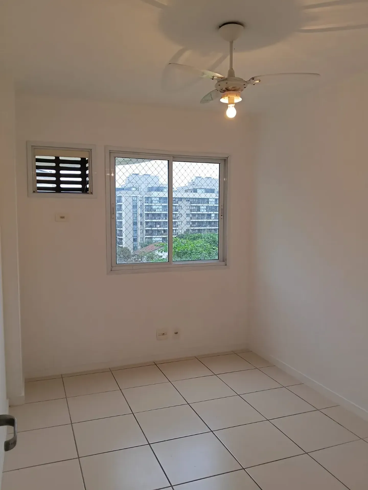 2-bedroom apartment with a private BBQ in Rio de Janeiro