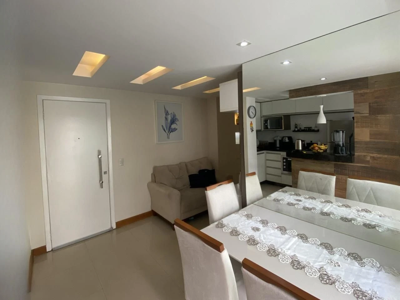 Furnished apartment, 58 m², with a mountain view — photo 11