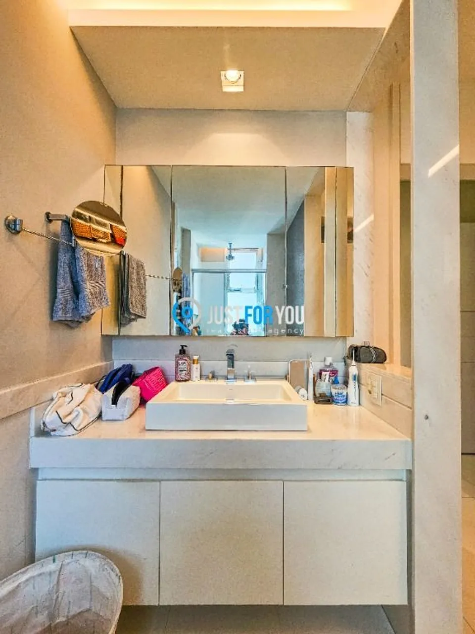 Apartamento de 2 dormitórios com cozinha integrada — photo 15