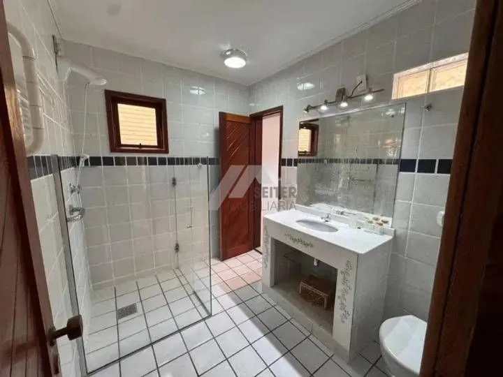 Casa amueblada con 5 dormitorios y 480 m² — photo 27