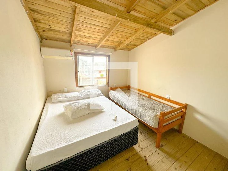 4-bedroom house with a washing machine — photo 25