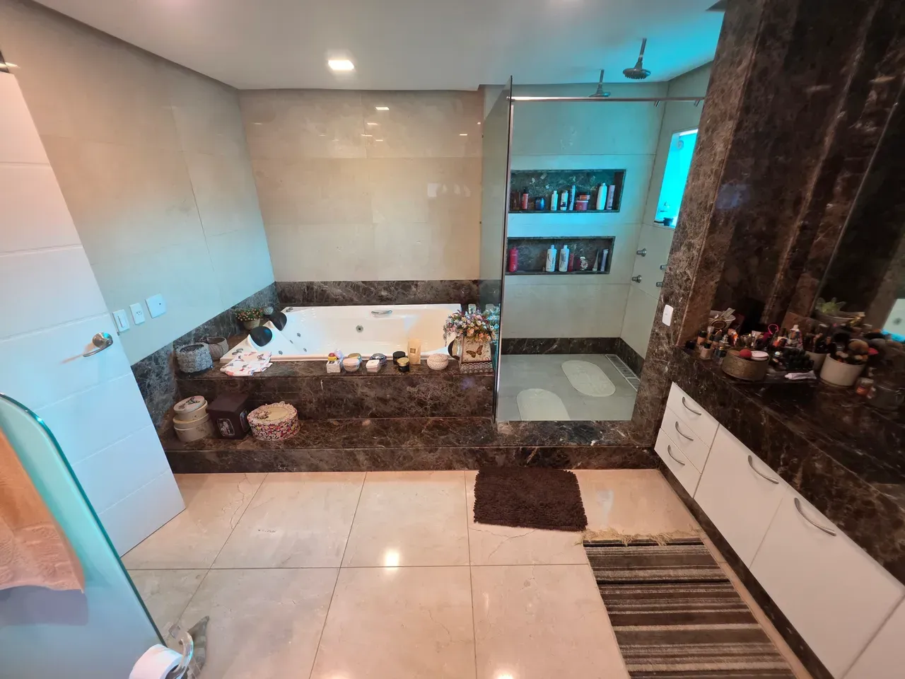 Casa mobiliada com cozinha americana e 6 suítes — photo 47