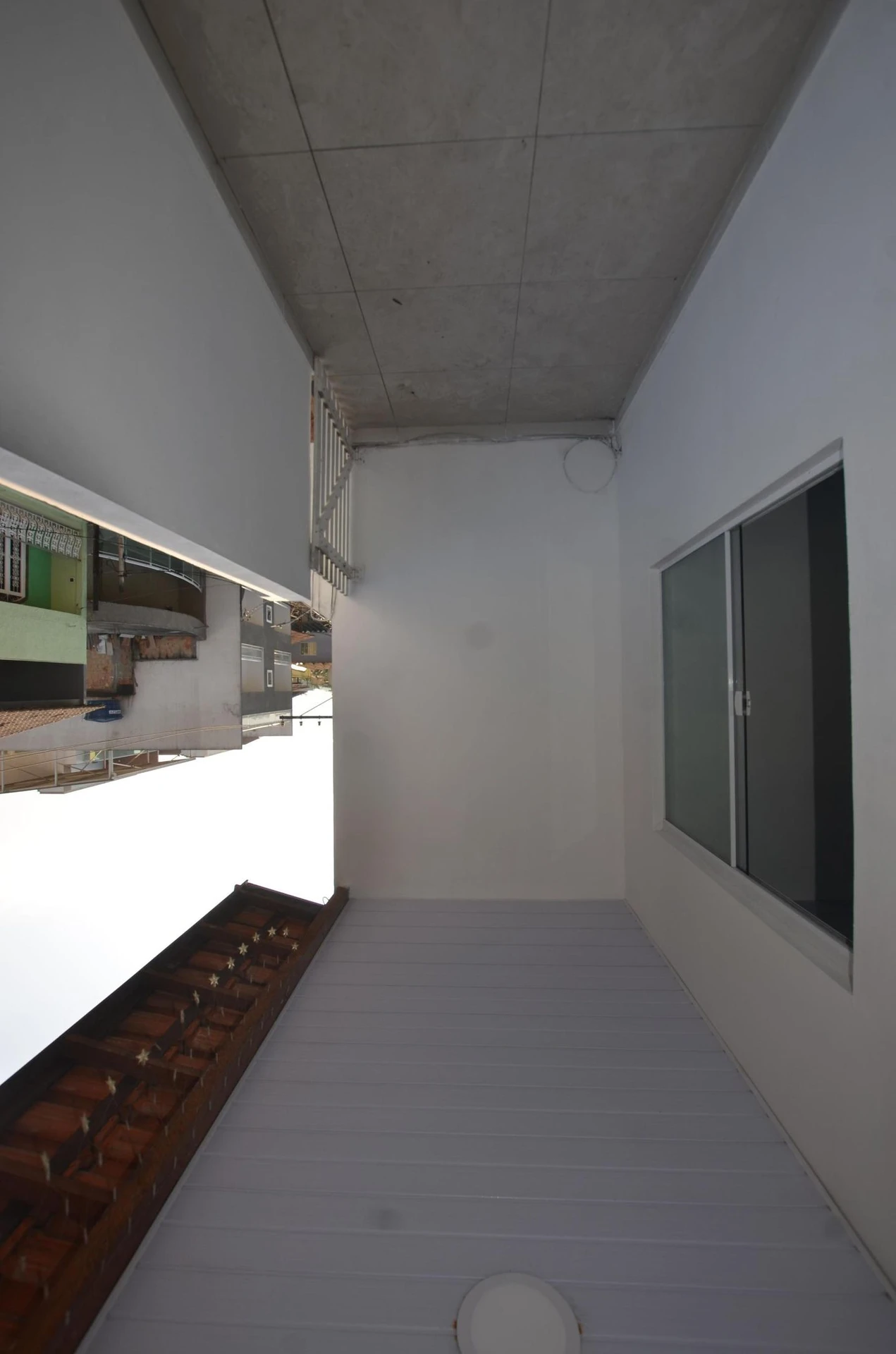 3-bedroom apartment, 1 with its own bathroom, 90 m² — photo 31