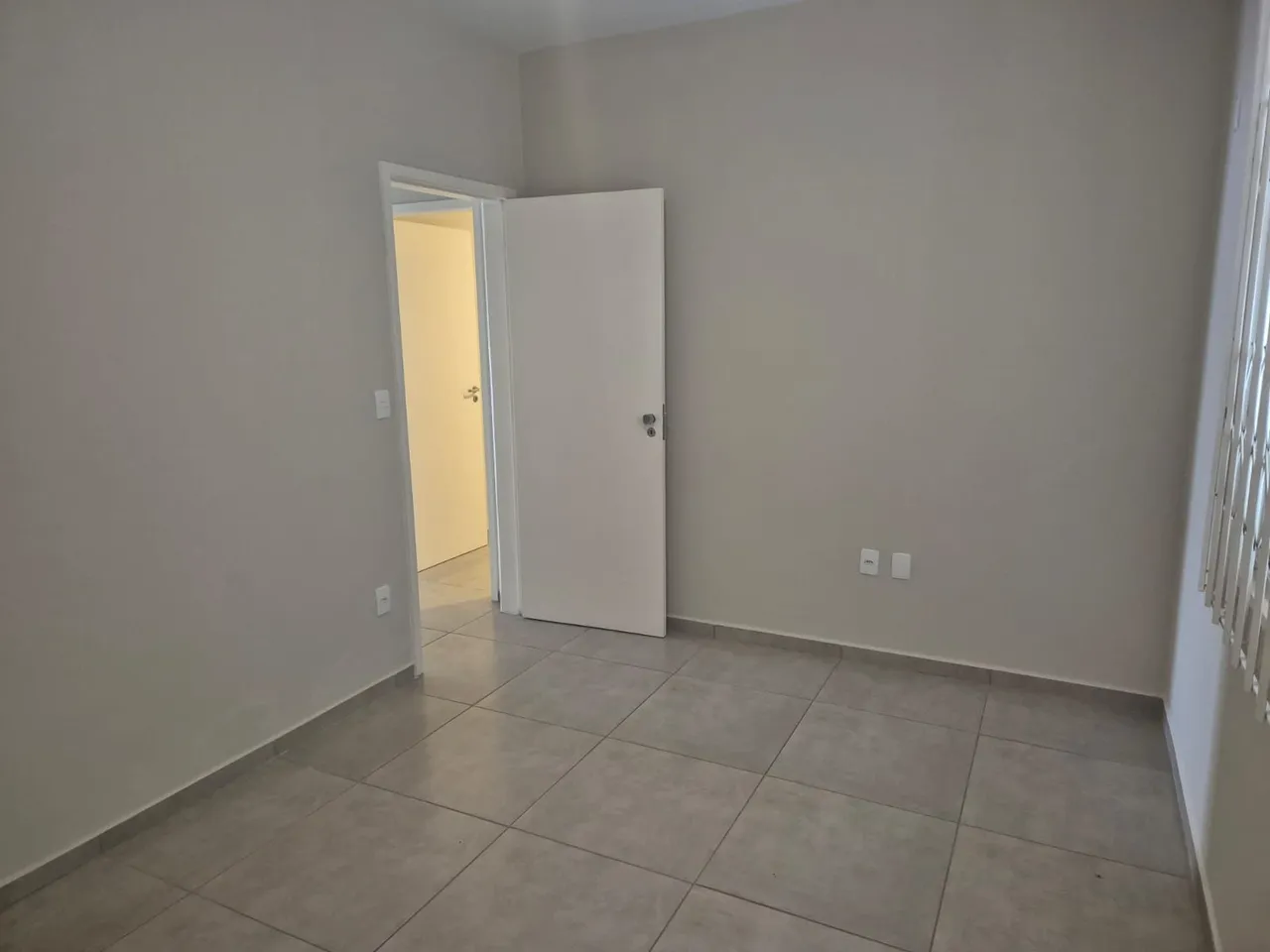 3-bedroom house, 200 m² — photo 3