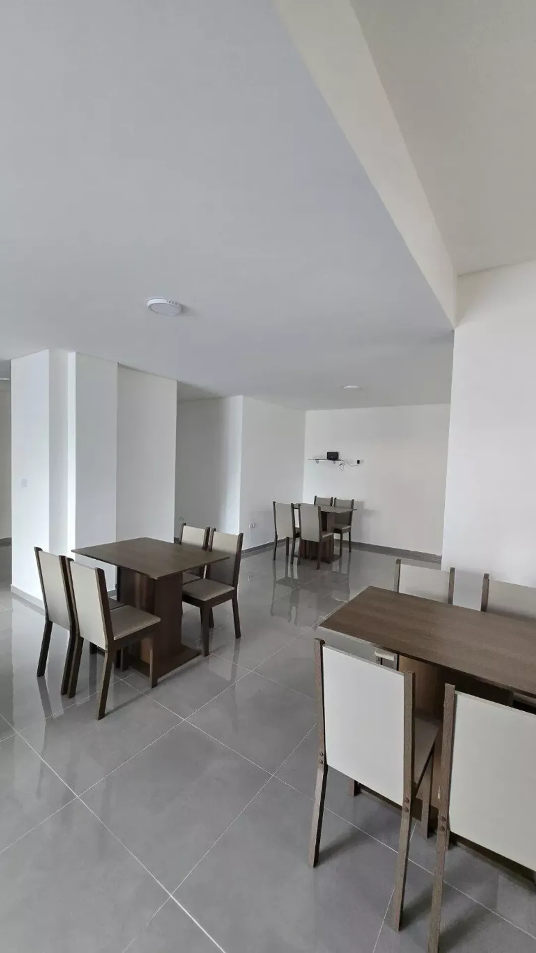 Apartment on the 6th floor with a washing machine — photo 23