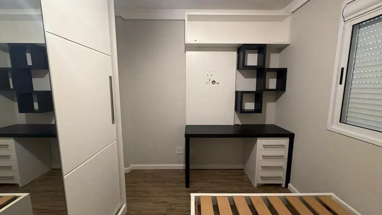 Walk-in closet in a 3-bedroom apartment, 76 m² — photo 43