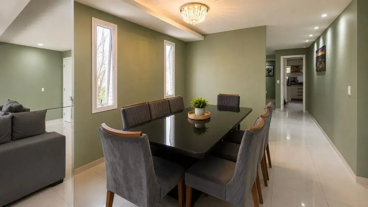 Furnished apartment with 3 bedrooms and an open-plan kitchen — photo 12