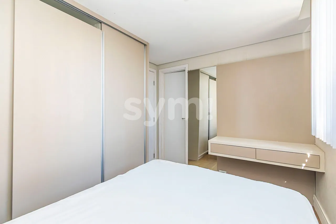 Furnished 1-bedroom apartment with open kitchen — photo 10
