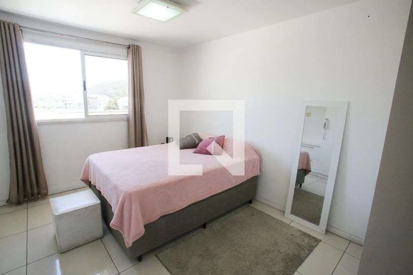 Apartamento sin amueblar de 4 dormitorios con jardín privado — photo 4