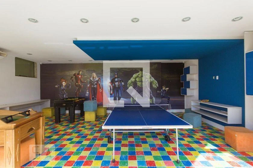 3-bedroom apartment in a building with a gym — photo 9